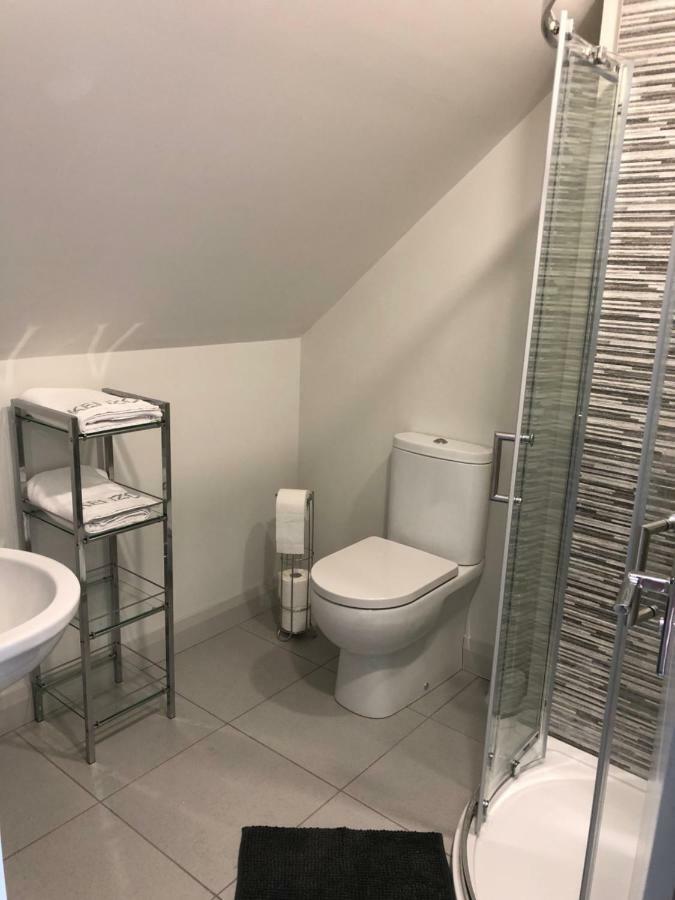 6 Hatheran Square Дом отдыха